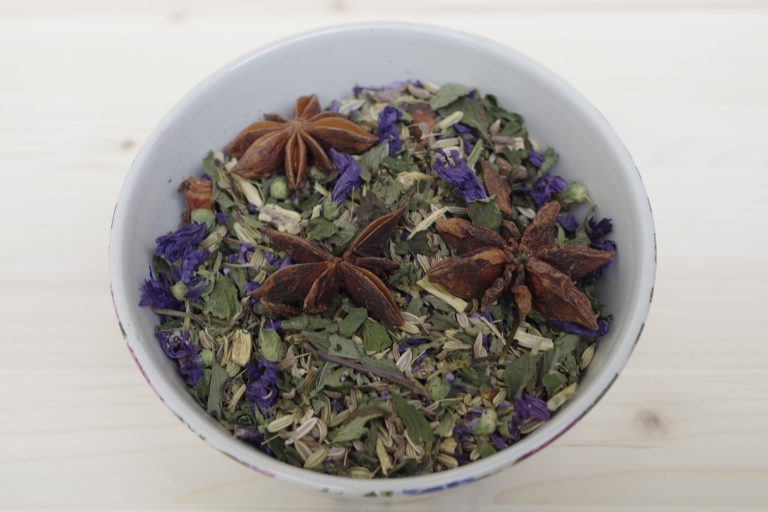 tisana digestiva Erba Medica