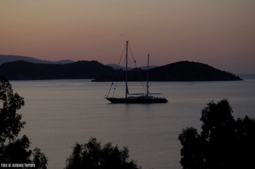 barca a vela grecia